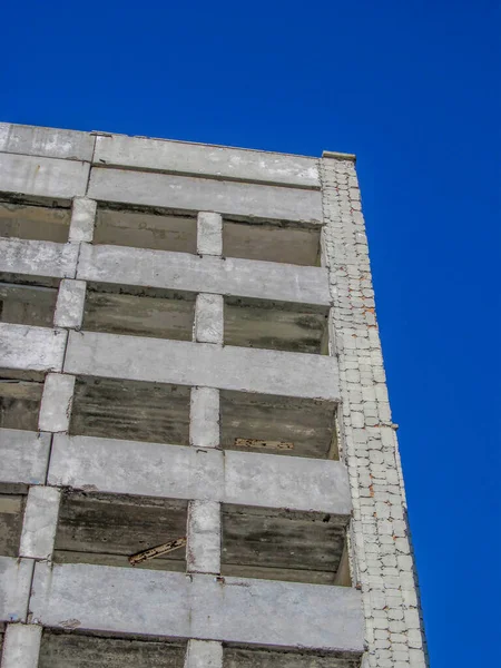 Betão Multi Andares Casa Inacabada Nos Arredores Cidade — Fotografia de Stock