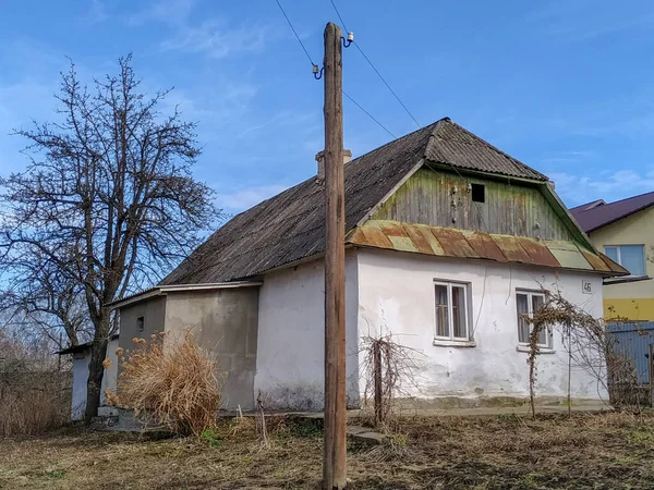 Фасад Старого Будинку Місті Навесні — стокове фото