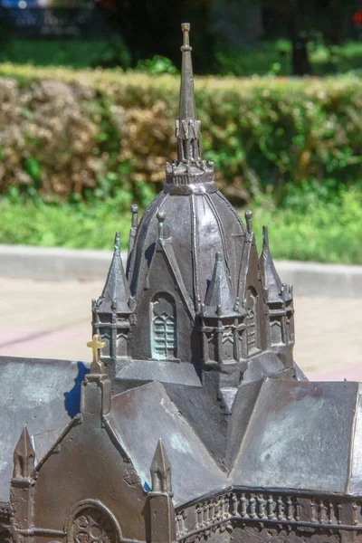 Toy Monument Church Square Made Bronze — Stock Photo, Image