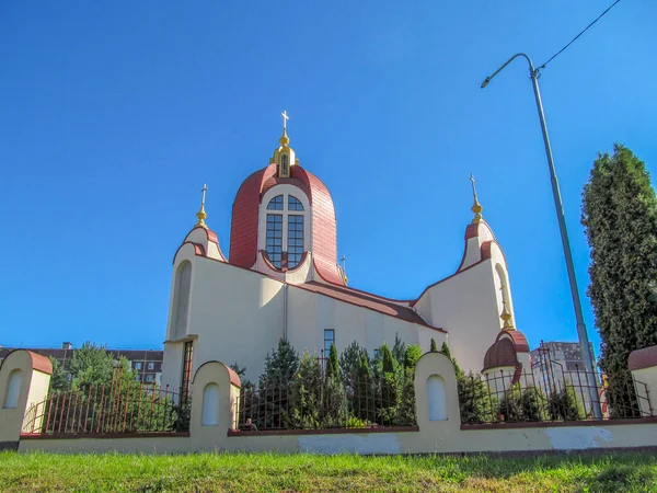 Belo Edifício Igreja Cristã Ucraniana Durante Culto Domingo Ternopil Ucrânia — Fotografia de Stock