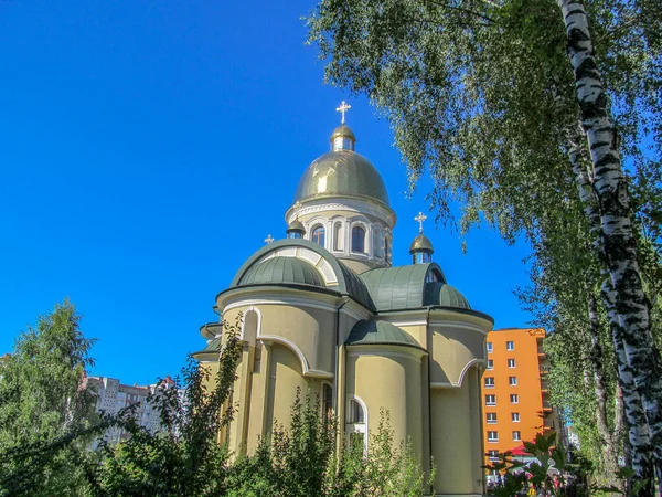 Hermoso Edificio Iglesia Cristiana Ucraniana Durante Servicio Dominical Ternopil Ucrania —  Fotos de Stock
