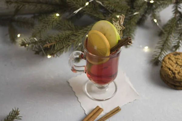 Karácsony forró forralt bor a fehérhátú — Stock Fotó