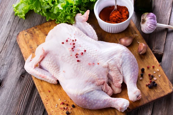 Chicken ready for baking. — Stock Photo, Image