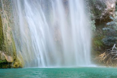 Fransa 'nın güneyinde, Var' da Sillan şelalesi