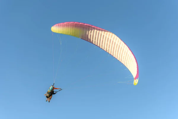 Vuelo Parapente Aire Sobre Las Montañas Drome Francia — Foto de Stock