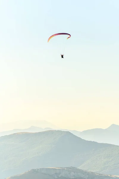 Let Paraglidingem Vzduchu Nad Horami Drome Francie — Stock fotografie