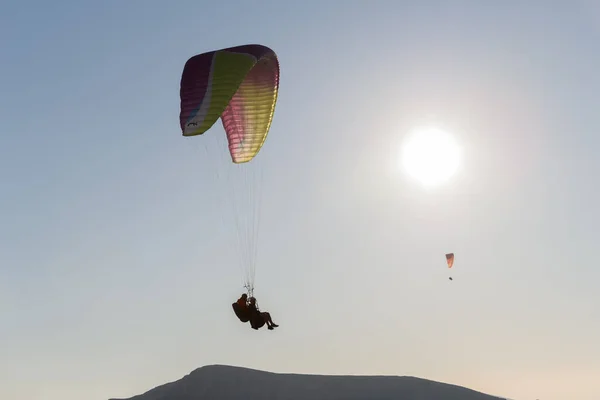 Dağların Üzerinden Paraşütle Atlama Uçuşu Drome Fransa — Stok fotoğraf