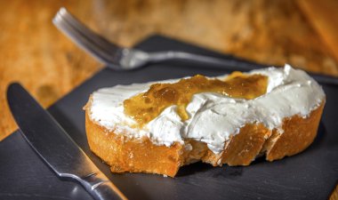 İspanyol pintxo veya Malamadre, montadito ve Bask Kont dan tapas