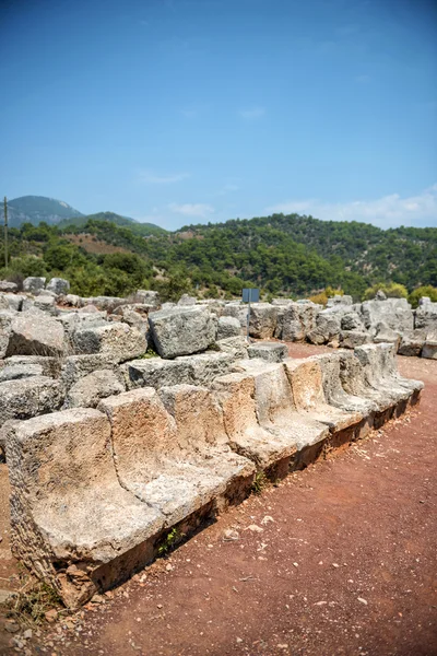 Pohled na amfiteátru ruiny v antického města Kaunos (Turecko) — Stock fotografie