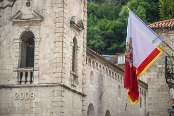 Vue sur la rue de Kotor, Montenegro — Photo