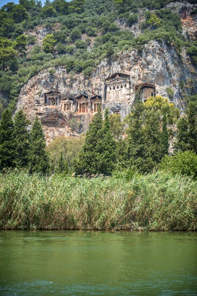 Vista delle rovine nella città antica di Kaunos (Turchia ) — Foto Stock