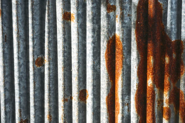Grungy metal texture, surface of aged rusty iron fence. Texture — Stock Photo, Image