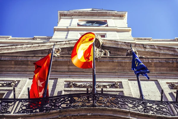 MADRID, ESPAÑA - 8 DE SEPTIEMBRE: Puerta del Sol, Madrid, uno de los —  Fotos de Stock