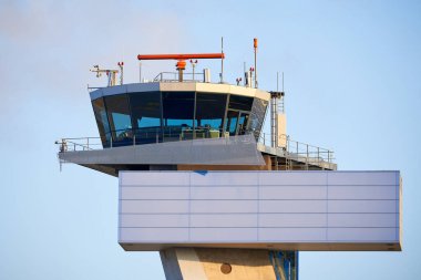 Hava trafik kontrol kulesi (ATC)