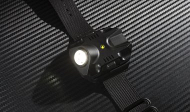 Yeri bilek el feneri