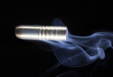 Madde duman izleyen işaretiyle