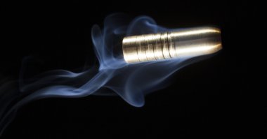 Hızlı gidiyor kurşun