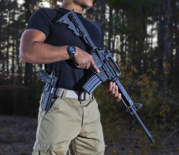 Guard duty with an ar — Stock Photo, Image