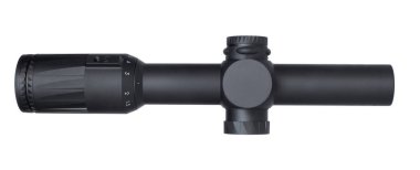 Beyaz arka planda izole edilmiş yüksek güçlü bir tüfek için dürbün.