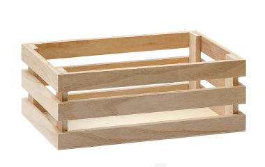 beyaz arkaplanda izole ahşap kutu.