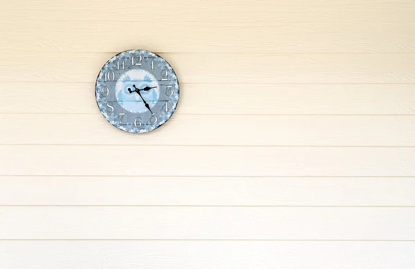 Vintage clock on the wall — Stock Photo, Image