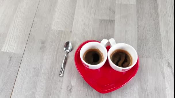 Due Tazze Caffè Con Piattino Forma Cuore Cucchiaino — Video Stock