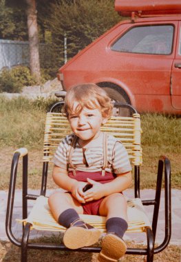 Terni, İtalya 15 Haziran 1982: 80 'lerde küçük bir çocuğun portresi