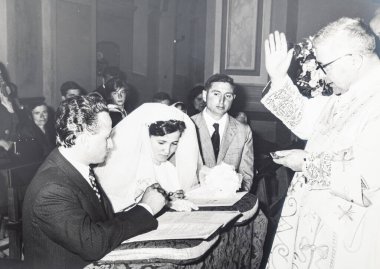 Massamartana, İtalya 15 Mayıs 1960: 60 'larda bir düğün portresi