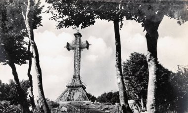 Monte amiata, İtalya 28 Temmuz 1950: 50 'lerde demir haç manzaralı monte amiata karasepesi