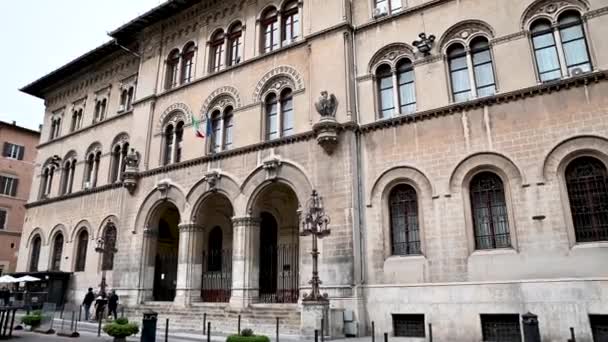 Square Matteotti in the center of perugia — стокове відео