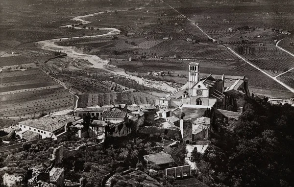 Assisi Italský Duben 1950 Assisi Bazilika San Francesco Vidět Pevnosti — Stock fotografie