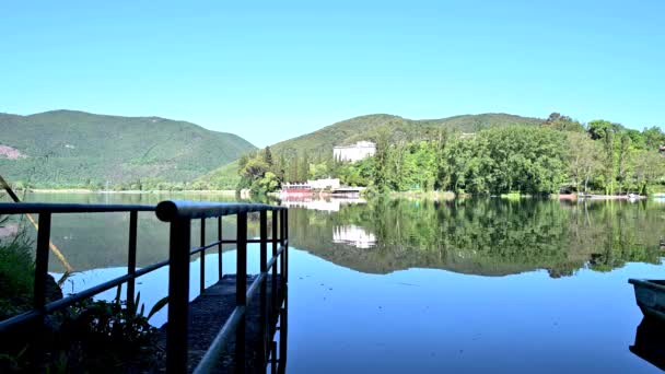 Lago Piediluco Con Isla Central Lugar Turístico Marmore Provincia Terni — Vídeos de Stock
