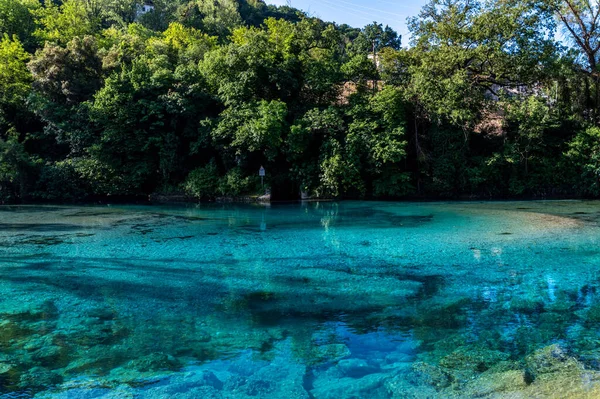 Mole Narni Lugar Baño Sofocante Caracterizado Por Agua Azul — Foto de Stock