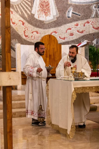 Terni Italie Mai 2021 Prêtres Lors Messe Dans Église Sacro — Photo