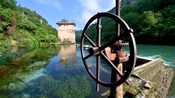 Stifone di Narni nelle valli umbre e nel fiume nero — Video Stock