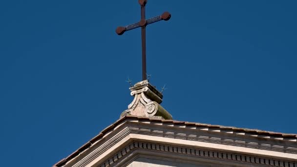 テルニ大聖堂の鉄の十字架 — ストック動画