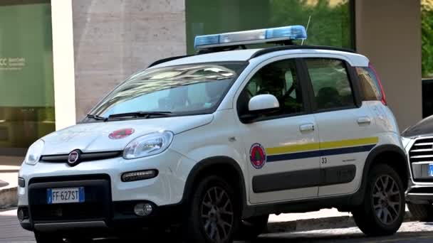 Terni Ιταλία Ιουνίου 2021 Αυτοκίνητο Πολιτικής Προστασίας Για Αστική Διάσωση — Αρχείο Βίντεο