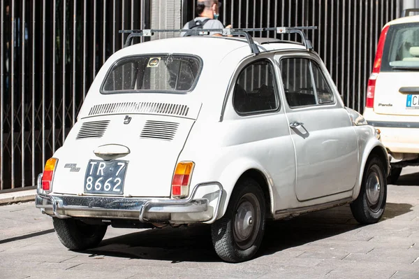 Terni Ιταλία Ιουνίου 2021 Vintage Fiat 500 Χρόνια Πριν Βενζίνη — Φωτογραφία Αρχείου
