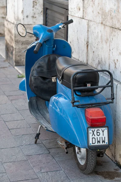 Terni Italia Junio 2021 Piaggio Vespa Vintage Color Azul Mixto — Foto de Stock