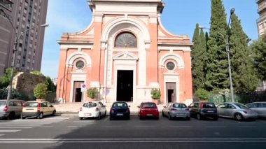 Terni Sant Antonio Kilisesi Oberdan üzerinden istasyona yakın.