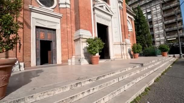 Terni, Oberdan üzerinden Sant Antonio Kilisesi — Stok video