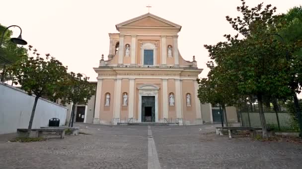Terni kerk van San Valentino beschermheilige van de geliefden — Stockvideo