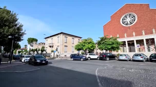 Piave 'deki Terni Kutsal Kalp Kilisesi — Stok video