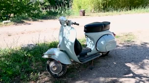 Piaggio vespa 50 speciální přehled — Stock video