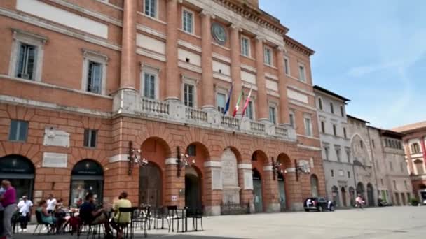 Ο δήμος Foligno στην πλατεία της δημοκρατίας — Αρχείο Βίντεο