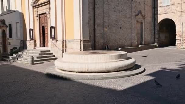 Rieti памятник центральной Италии и церковь Сан-Руфо в центре города — стоковое видео
