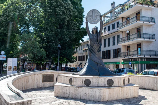 Rieti Italy Július 2021 Rieti Emlékmű Városon Kívül Elhelyezett Lantnak — Stock Fotó