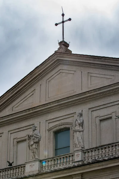 Detail Der Kathedrale Der Terni Skulpturen Den Fassaden Der Heiligen — Stockfoto