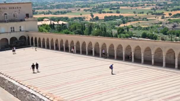 Kościół San Francesco di assisi i cała jego powierzchnia — Wideo stockowe