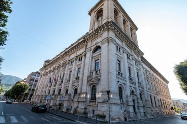 Terni, İtalya 20 Temmuz 2021: Cornelio Tacito Meydanı Terni ili